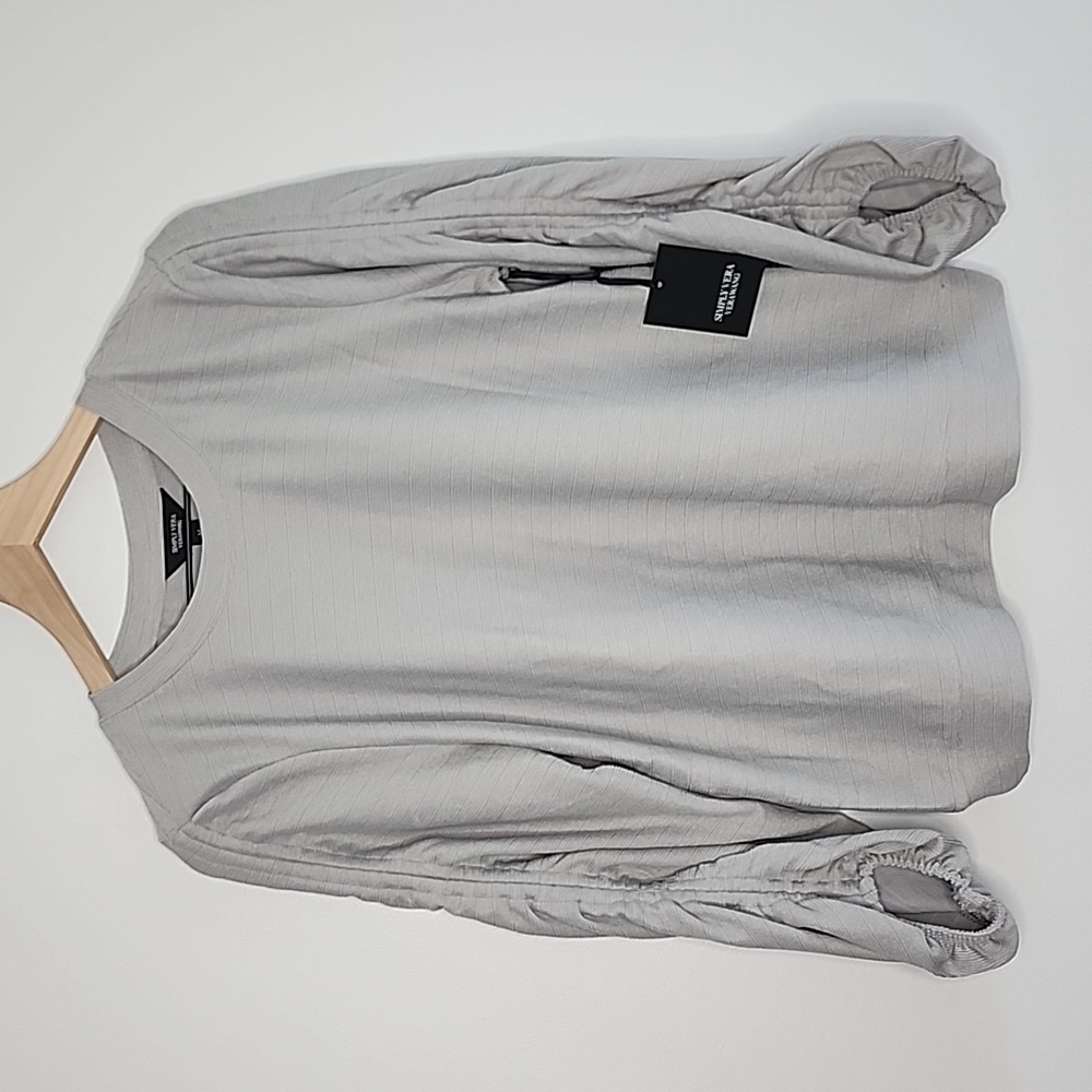 Simply Vera Cozy Grey Sweater Size Medium